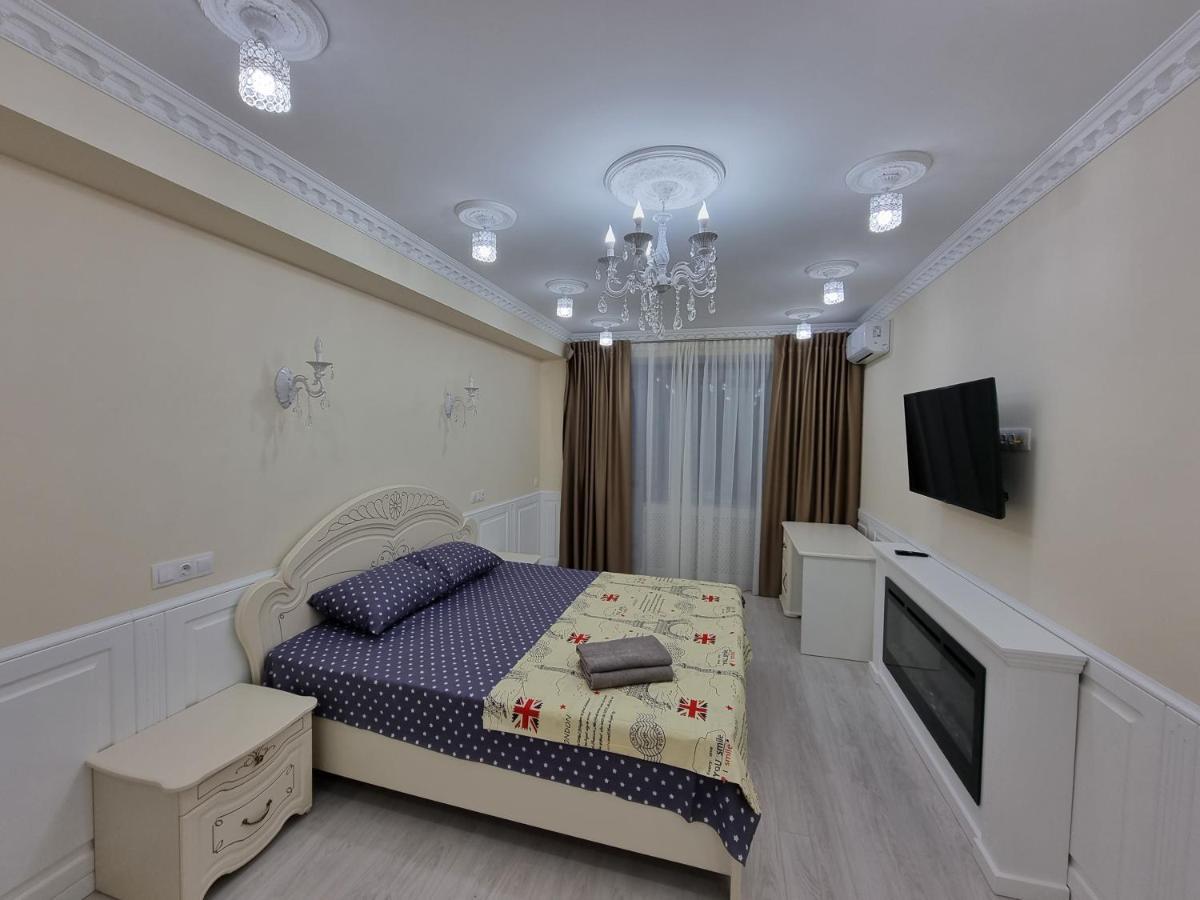 Business Class Apartments In The City Center Kischinau Exterior foto