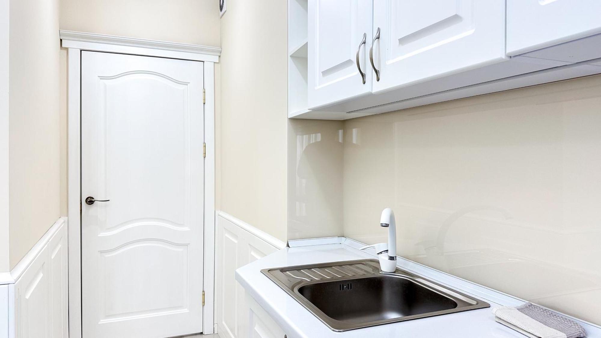 Business Class Apartments In The City Center Kischinau Exterior foto