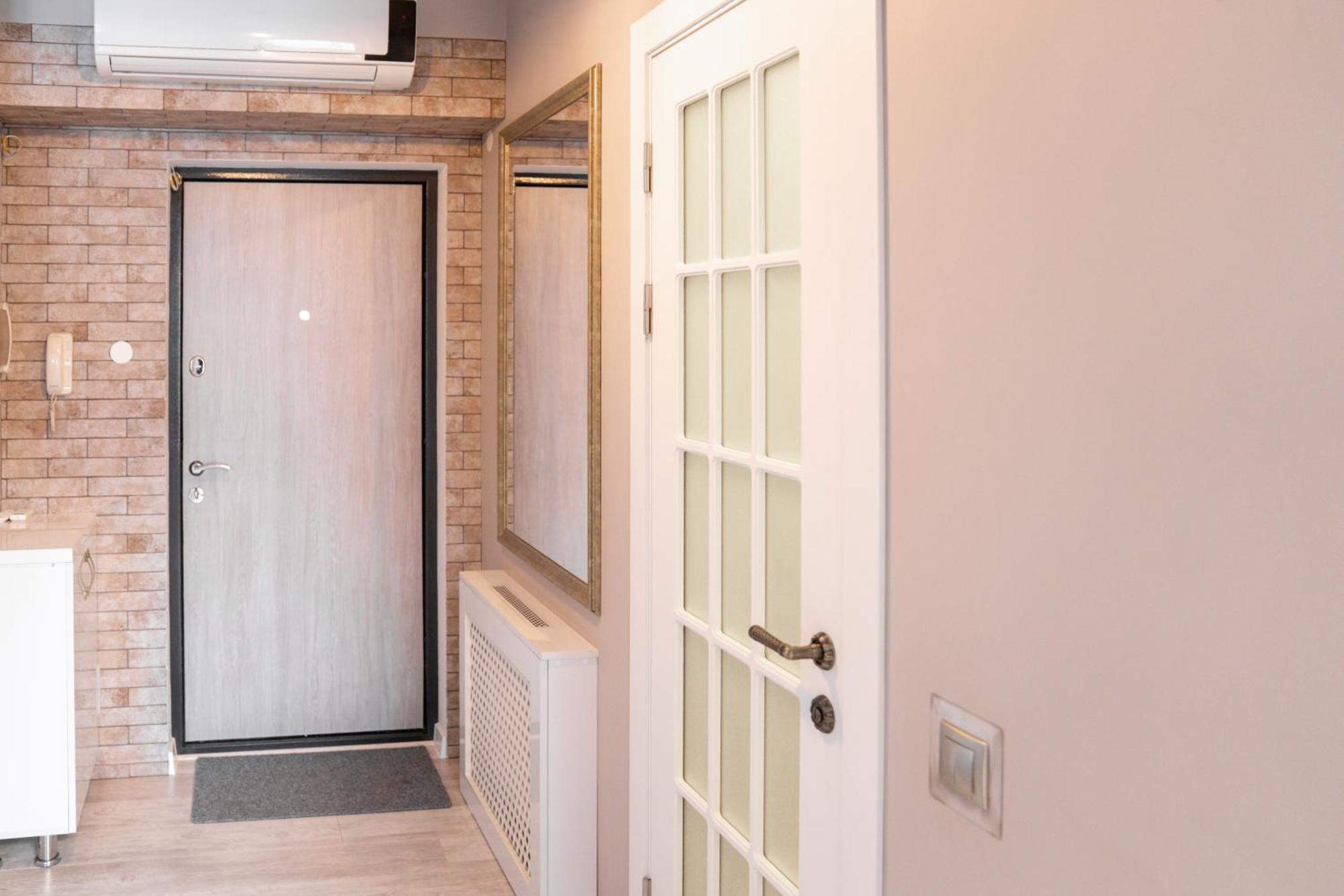 Business Class Apartments In The City Center Kischinau Exterior foto